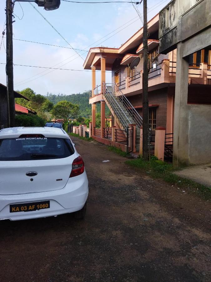 Hidden Gem Home Stay Madikeri Luaran gambar
